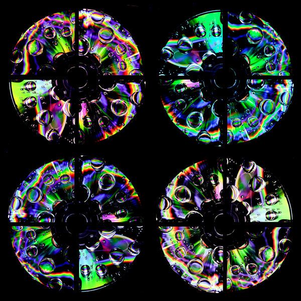 4 Musik-CDs mit Regenbogen-Tropfen von Gert Hilbink