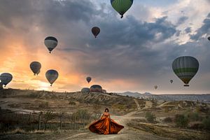 model in Cappadocia by Paula Romein