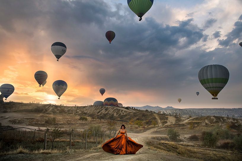 model in Cappadocia by Paula Romein