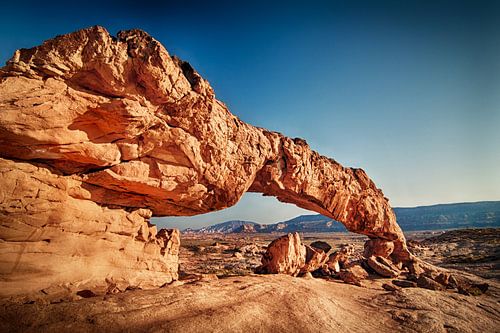 Sunset Arch by Nanouk el Gamal - Wijchers (Photonook)