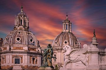 Koepels van de Kerk van de Allerheiligste Naam van Maria en de Santa Maria di Loreto in Rome van gaps photography