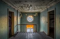 Verlaten zolderverdieping in een herenhuis van Karl Smits thumbnail