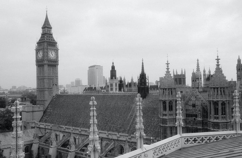 Big Ben by Hello Pompoyo