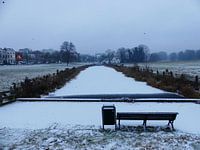 St. Jansbeek in Arnhem onder een laagje sneeuw