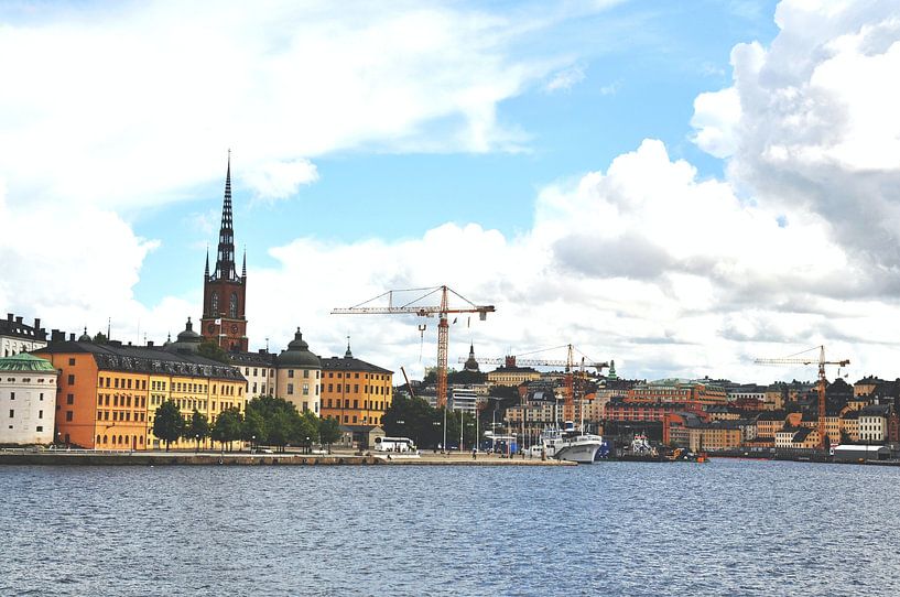 Stockholm by Hello Pompoyo