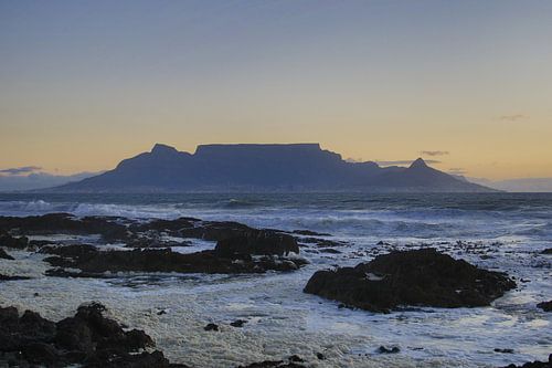 Tafelberg van Kaapstad vanaf Bloubergstrand