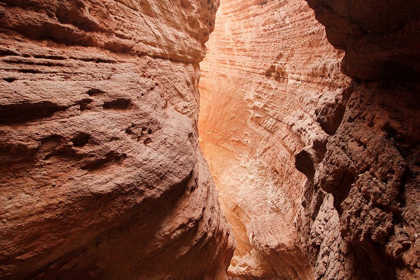 Tianshan Mysterious Grand Canyon by Simon Hazenberg