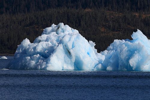 Le glacier Columbia dans le détroit du Prince William, dans les montagnes Chugach de l'ouest de l'Al