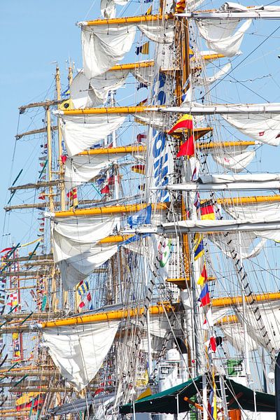 Sail, Bremerhaven by Torsten Krüger