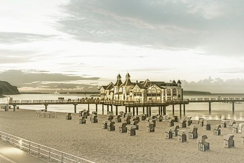 BALTIC SEA Sellin Pier during sunset | Vintage by Melanie Viola