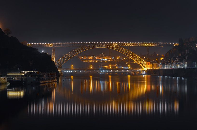 Porto by Hello Pompoyo