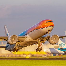 orange pride take off van Arthur Bruinen