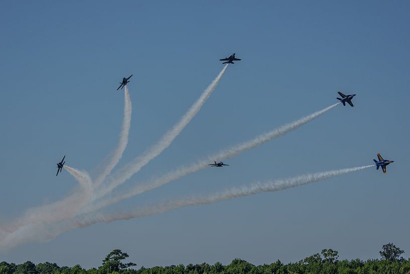 Bomb Burst&amp;quot ; piloté par les Blue Angels. par Jaap van den Berg