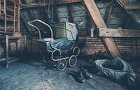 urbex: The hand that rocks the cradle