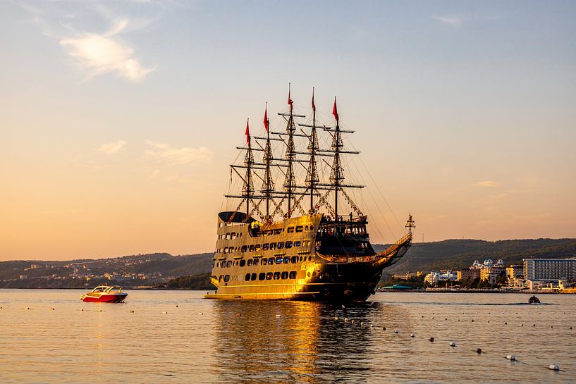 Journées de fin d'été sur la Rivera turque, aux portes de la ville d'Alanya par Oliver Hlavaty