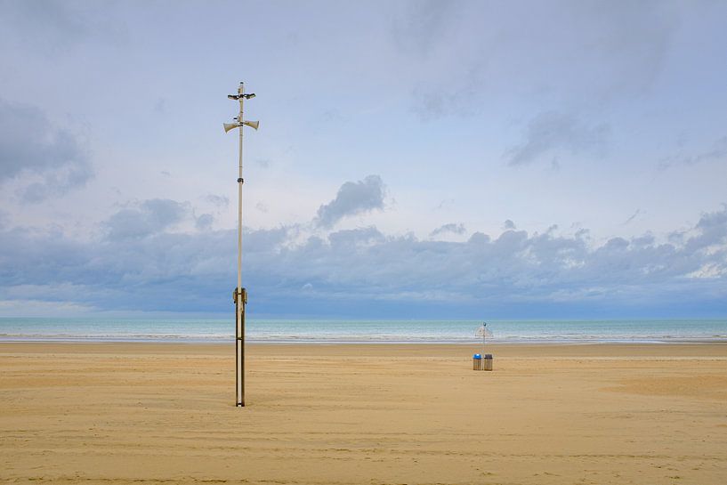 Beach De Panne by Johan Vanbockryck