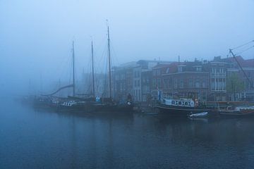 Leiden in de mist van Studio Nieuwland