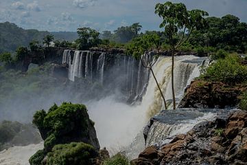 Iguazú Watervallen van Laurine Hofman