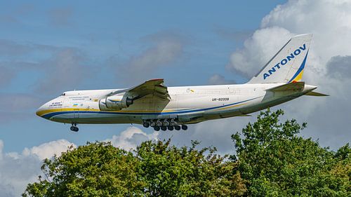 Landing Antonov 124-100M-150 of Antonov Airlines.
