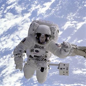 Astronaute Space Walk sur Digital Universe