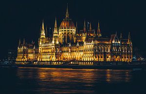 Das goldene Parlament