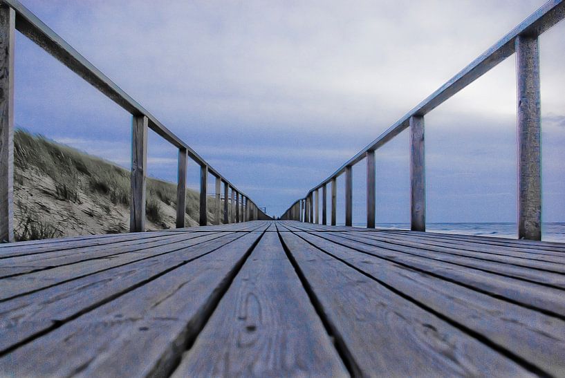 Wooden boardwalk by Norbert Sülzner