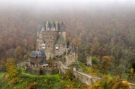 Burg Eltz im Herbst von Michael Valjak Miniaturansicht