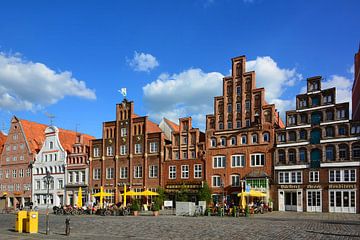 Het plein "Am Sande" in Lüneburg