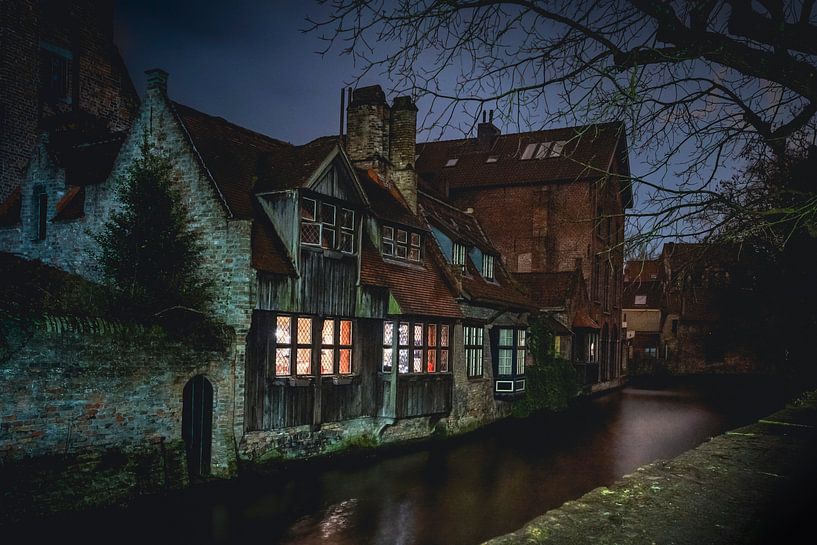 Zicht vanaf de Bonifaciusbrug, Brugge | Moody I van Daan Duvillier | Regio in de Kijker