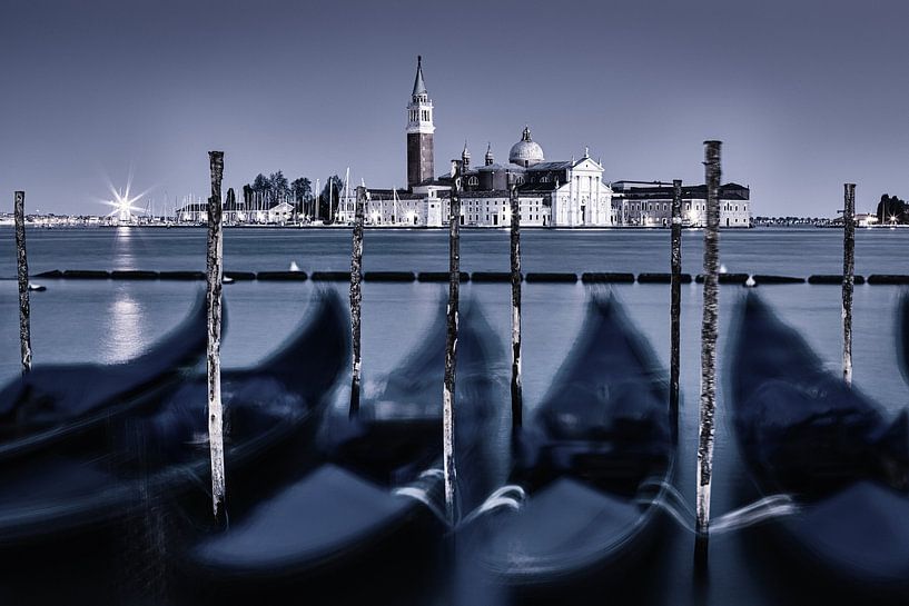 Zonsopkomst San Marcoplein, Venetië, Italië van Henk Meijer Photography