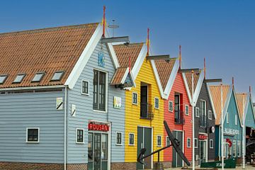 gekleurde huizen van Zoutkamp van M. B. fotografie