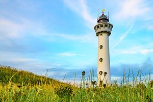 Leuchtturm in Egmond aan Zee an der Nordseeküste in Holland