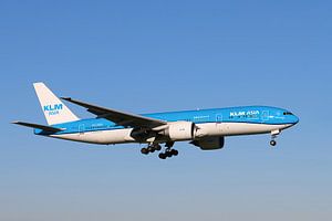 KLM PH BQN, Boeing 777-206, Nahanni-Nationalpark