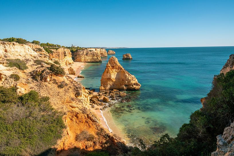 magnifique plage Praia da Marinha dans l'Algarve portugais par Leo Schindzielorz