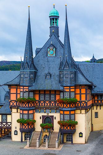 Het beroemde stadhuis in Wernigerode, Harz, Saksen-Anhalt, Duitsland