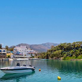 La pittoresque baie de Sisi en Crète, Grèce sur Chantalla Photography