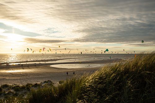 Kite surfing with sunset