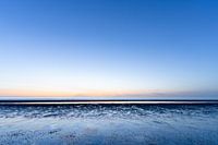 Het blauwe uur aan zee.