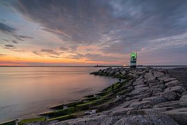 Zonsondergang bij de pier van IJmuiden van Jeroen de Jongh Fotografie