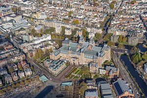 Luftaufnahme des Rijksmuseums in Amsterdam.