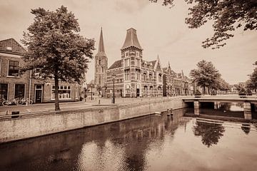 Hanze stad Kampen met een ouderwetse ansichtkaart look van Sjoerd van der Wal
