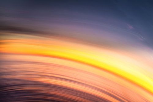 Abstract sunset by the sea in motion (1)