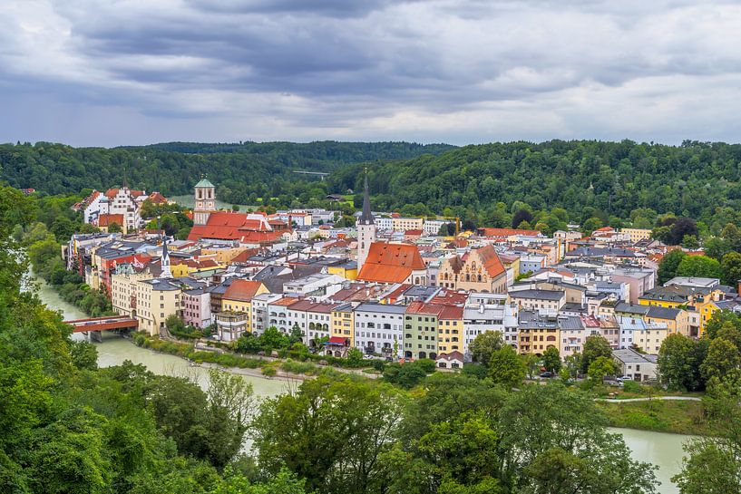 Uitzicht over Wasserburg am Inn van ManfredFotos