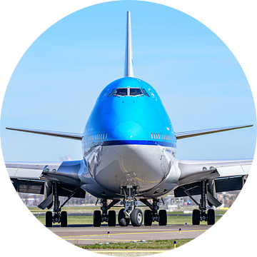 Van dichtbij: KLM Boeing 747-400 passagiersvliegtuig. van Jaap van den Berg