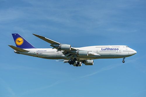 Lufthansa Boeing 747-8 passagiersvliegtuig.