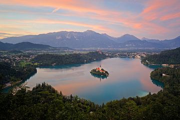 Bled in the evening light - Beautiful Slovenia by Rolf Schnepp