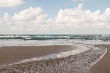 Domburg strand van Nancy van Verseveld