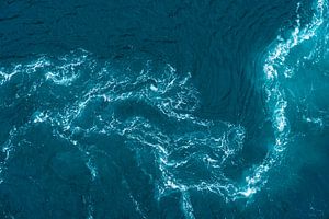 Une mer sauvage.