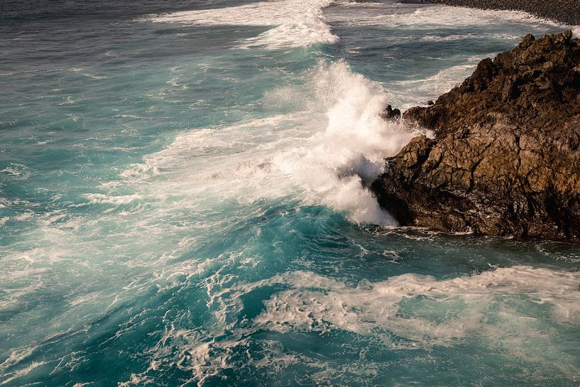 Power of the untamed ocean by Nederlandschap