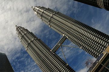 Kuala Lumpur Petronas Twin Towers van Richard Wareham